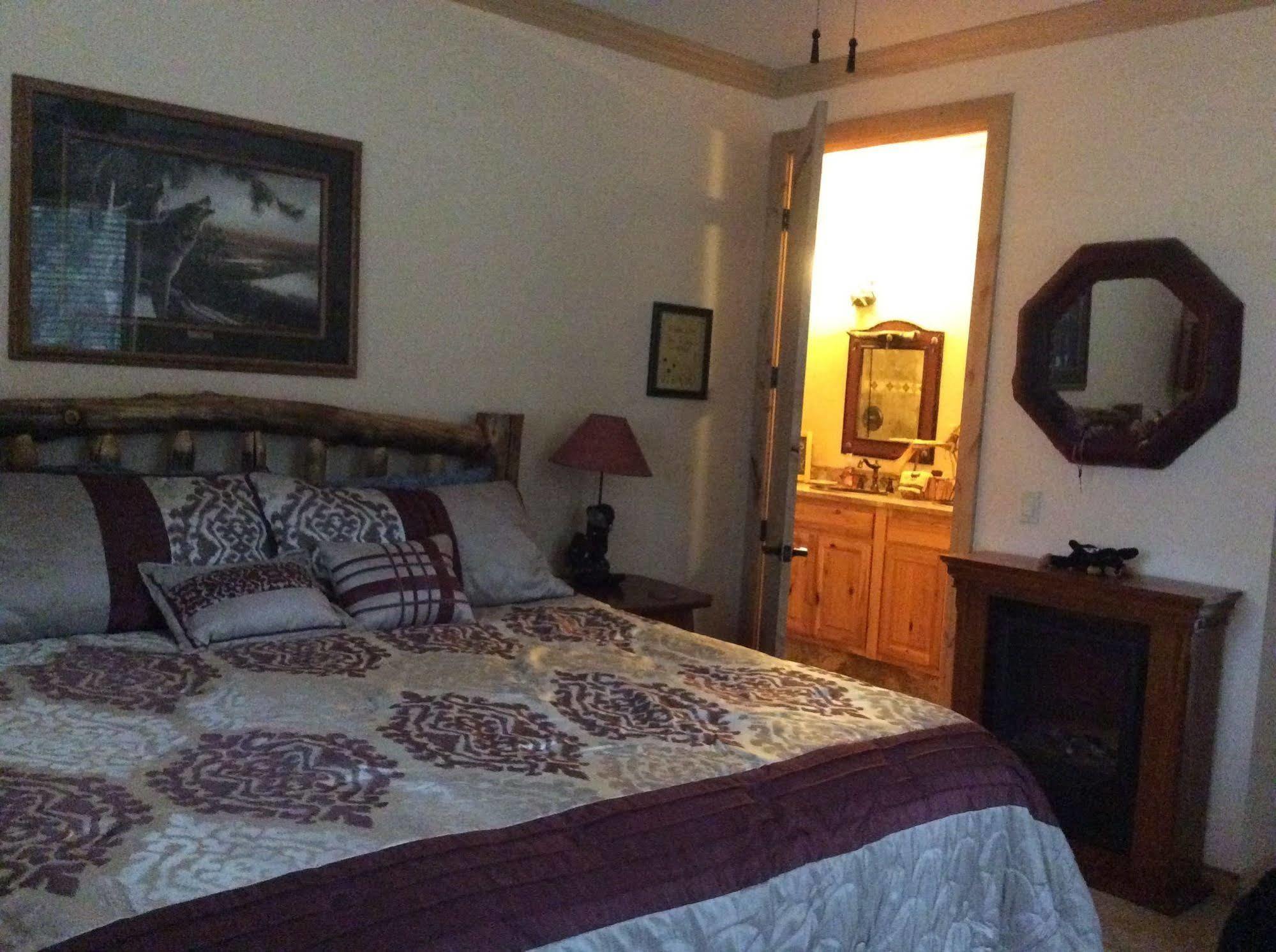 Elktrace Bed And Breakfast Пагоса-Спрингс Экстерьер фото